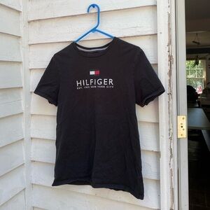 Tommy Hilfiger Classic Black Crewneck